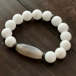 Marlyn Schiff White Agate Bead Bracelet